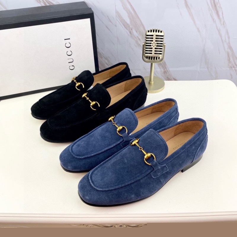G*u*i leather shoes